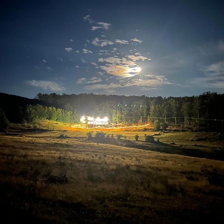 Hotel Bujtina Shehu Kukes Exteriér fotografie
