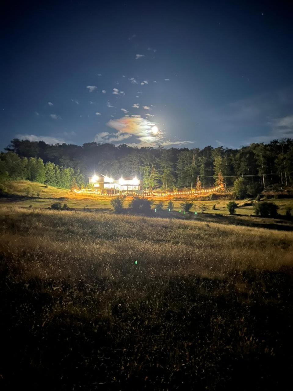 Hotel Bujtina Shehu Kukes Exteriér fotografie